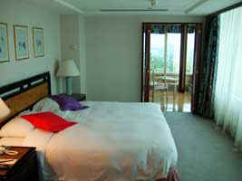 2005_0128_154000.jpg (25900 �o�C�g)